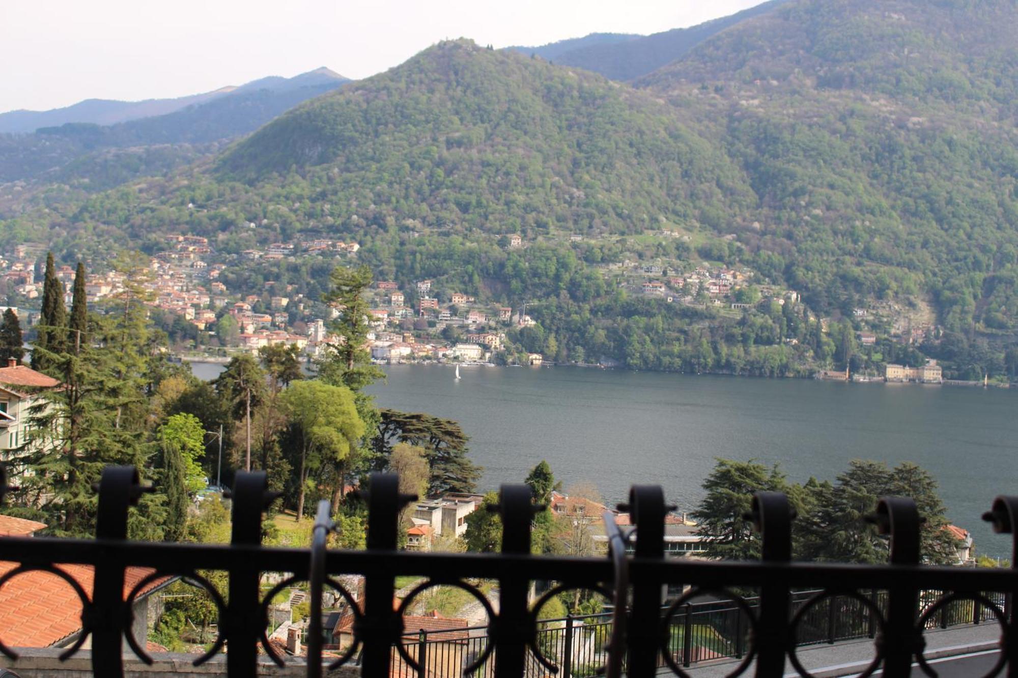 Larian Chalet Moltrasio Exterior foto